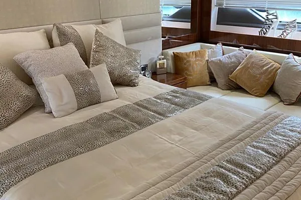Only for Show, 2018 Sunseeker Manhattan 66, photo 10