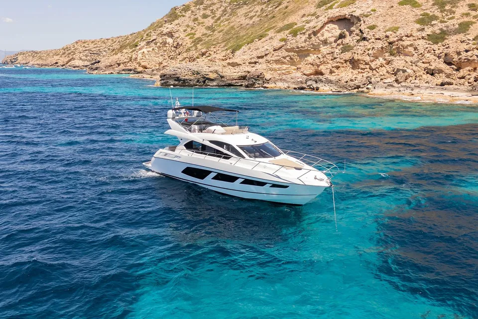 Lady Maria, 2015 Sunseeker Manhattan 65, photo 2