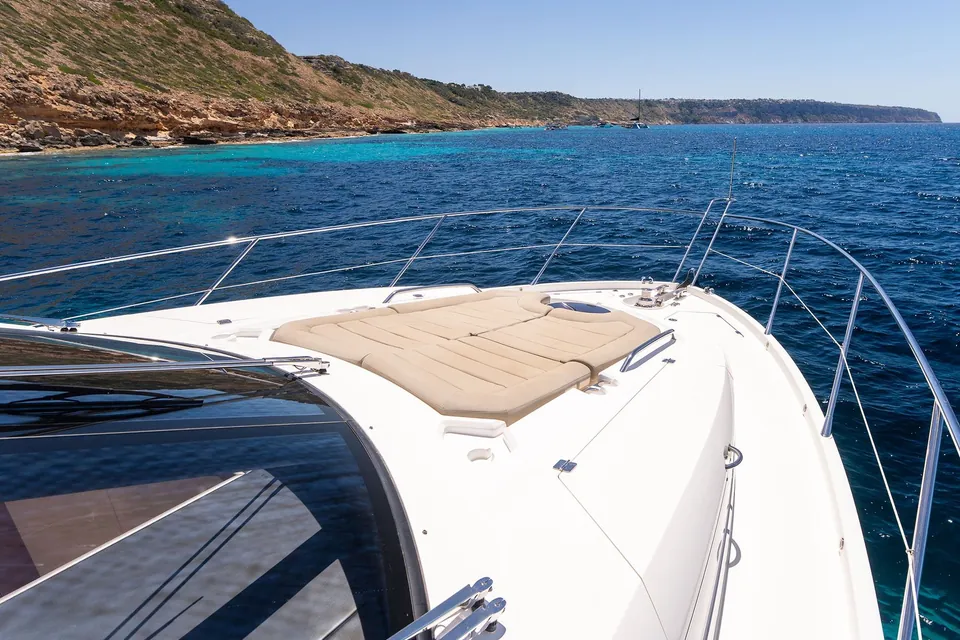 Lady Maria, 2015 Sunseeker Manhattan 65, photo 12