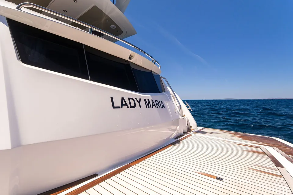 Lady Maria, 2015 Sunseeker Manhattan 65, photo 17