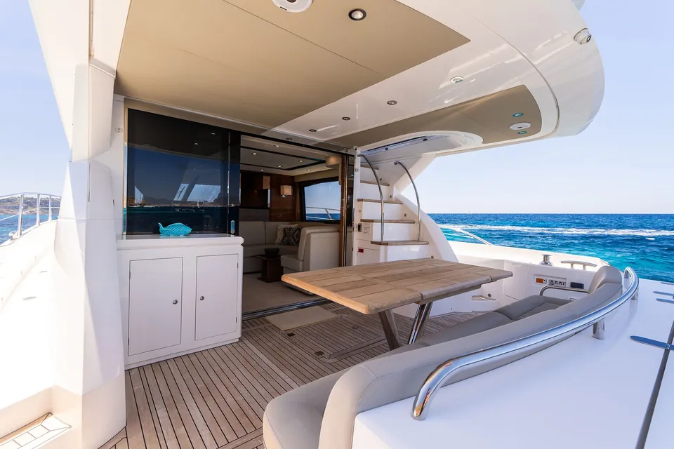 Lady Maria, 2015 Sunseeker Manhattan 65, photo 18