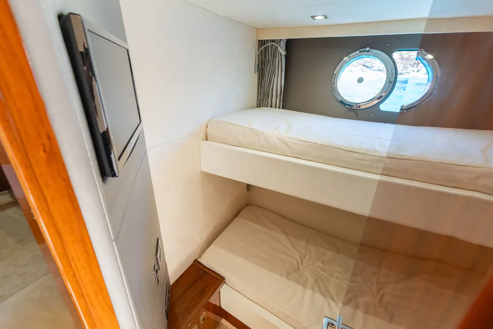 Lady Maria, 2015 Sunseeker Manhattan 65, photo 42