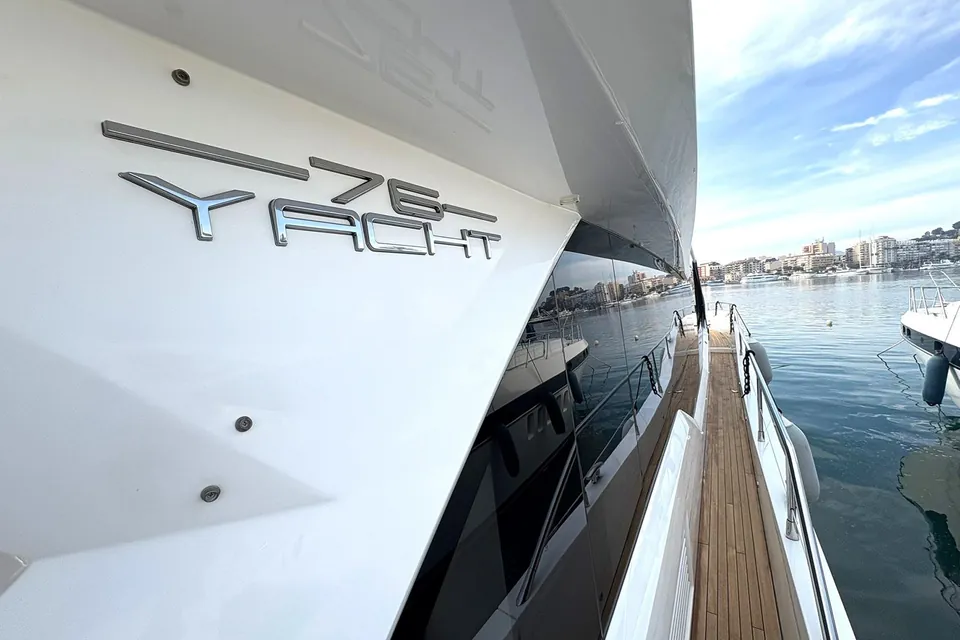 Y76, 2020 Sunseeker 76 Yacht, photo 16