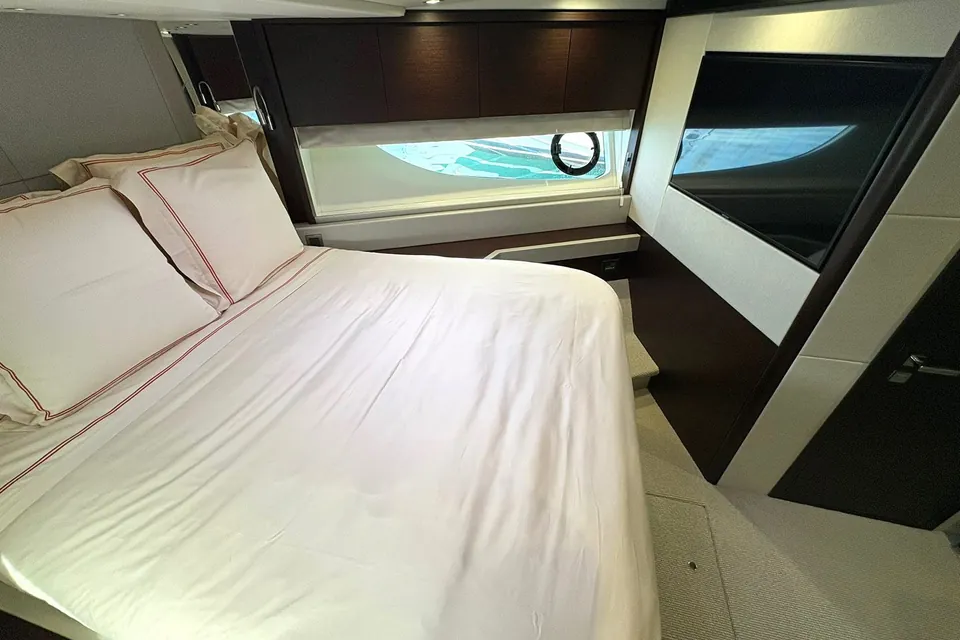 Y76, 2020 Sunseeker 76 Yacht, photo 35