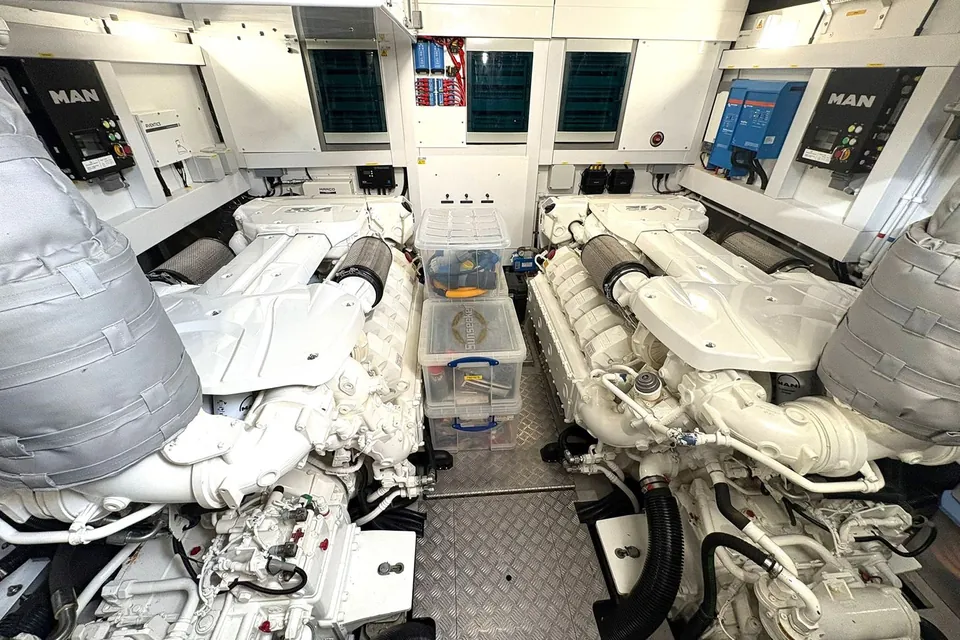Y76, 2020 Sunseeker 76 Yacht, photo 42