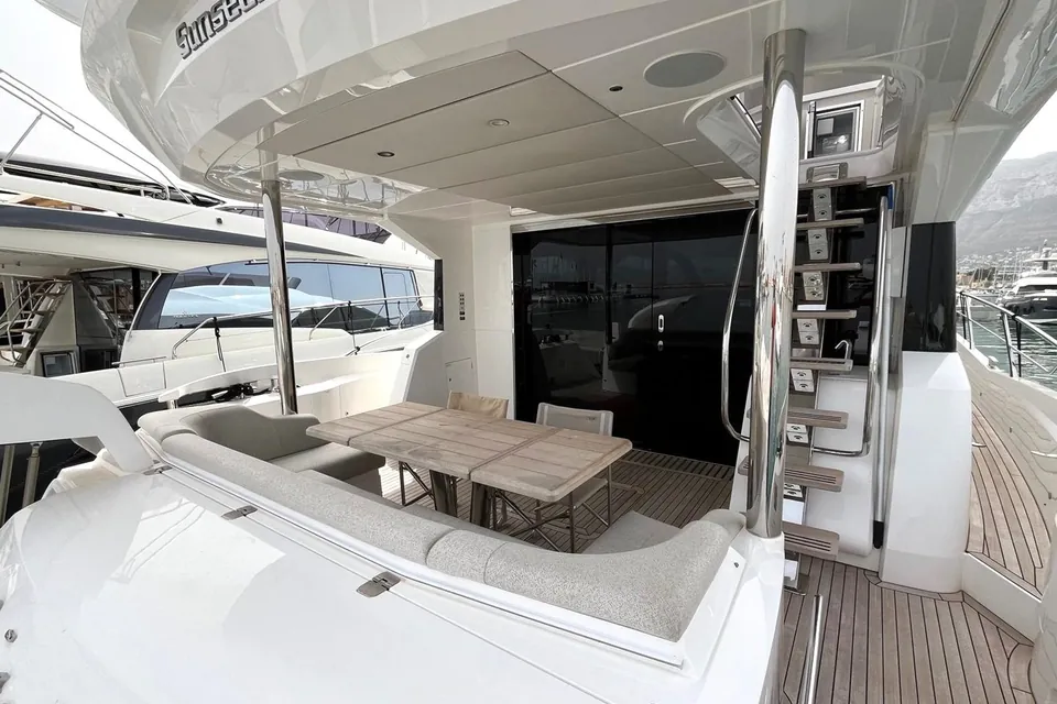 Lastochka II, 2020 Sunseeker Manhattan 68 (Mk1), photo 9