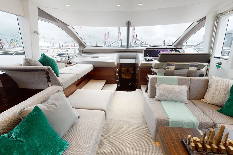 Spartak, 2021 Sunseeker Manhattan 68 (Mk1), photo 17