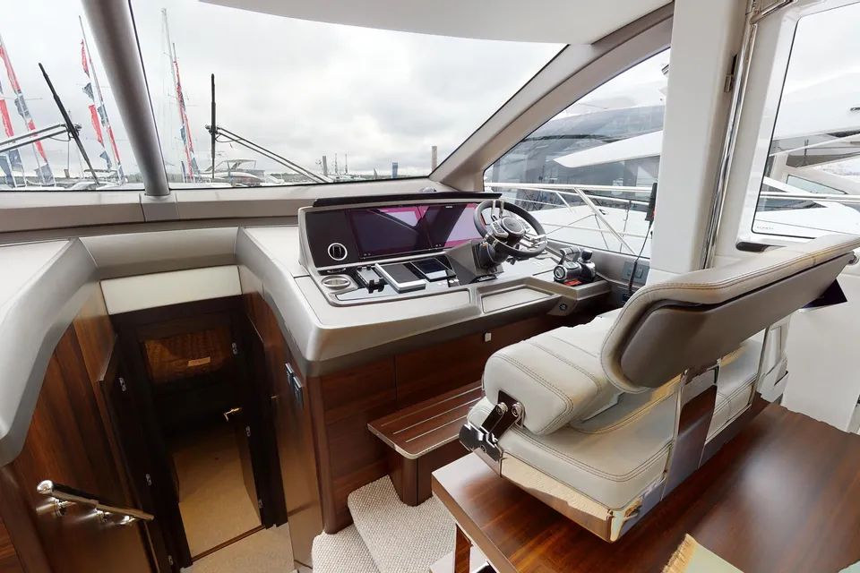 Spartak, 2021 Sunseeker Manhattan 68 (Mk1), photo 18