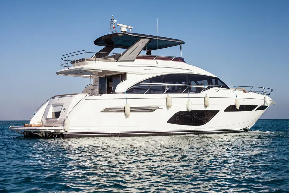 Bella Vita II, 2019 Princess F70, photo 4