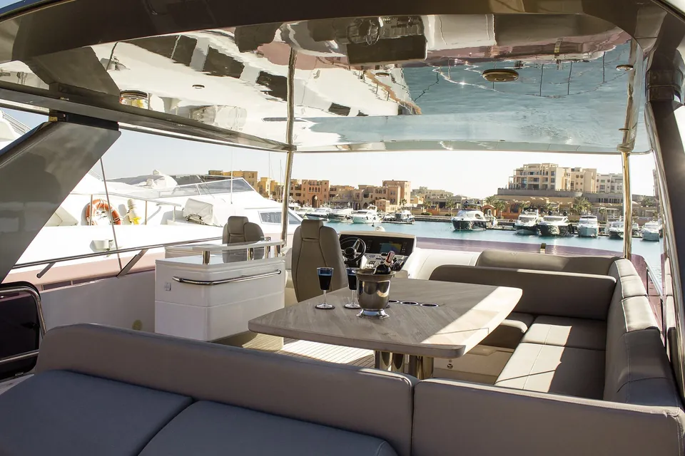 Bella Vita II, 2019 Princess F70, photo 7