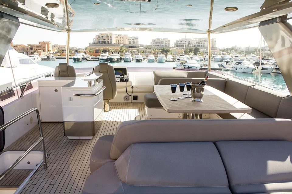 Bella Vita II, 2019 Princess F70, photo 8