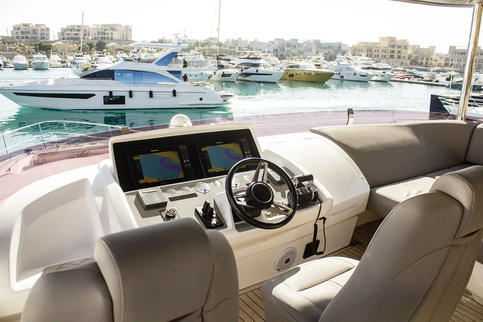 Bella Vita II, 2019 Princess F70, photo 11