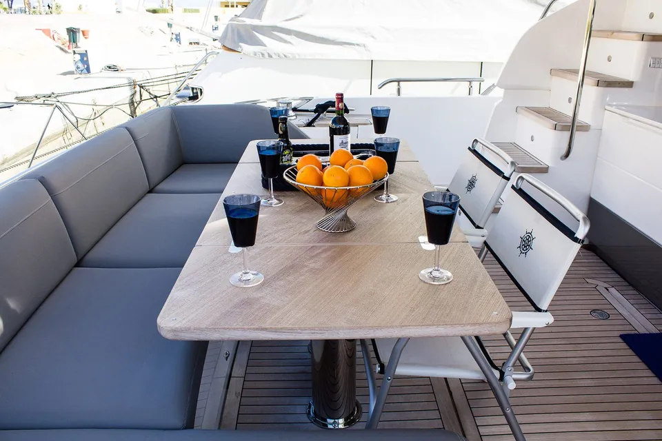 Bella Vita II, 2019 Princess F70, photo 17