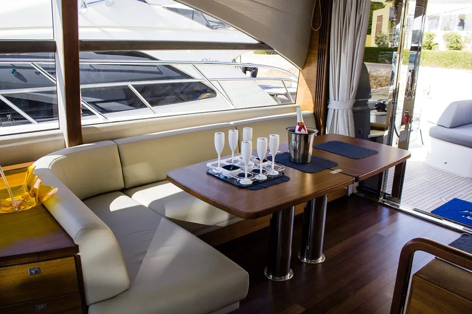 Bella Vita II, 2019 Princess F70, photo 21