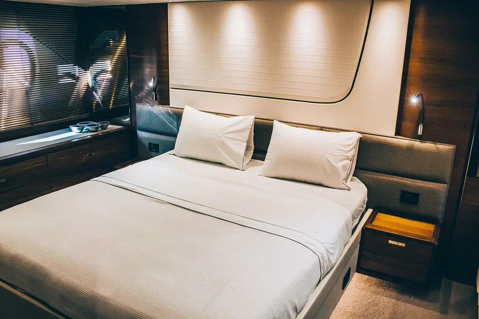 Bella Vita II, 2019 Princess F70, photo 26