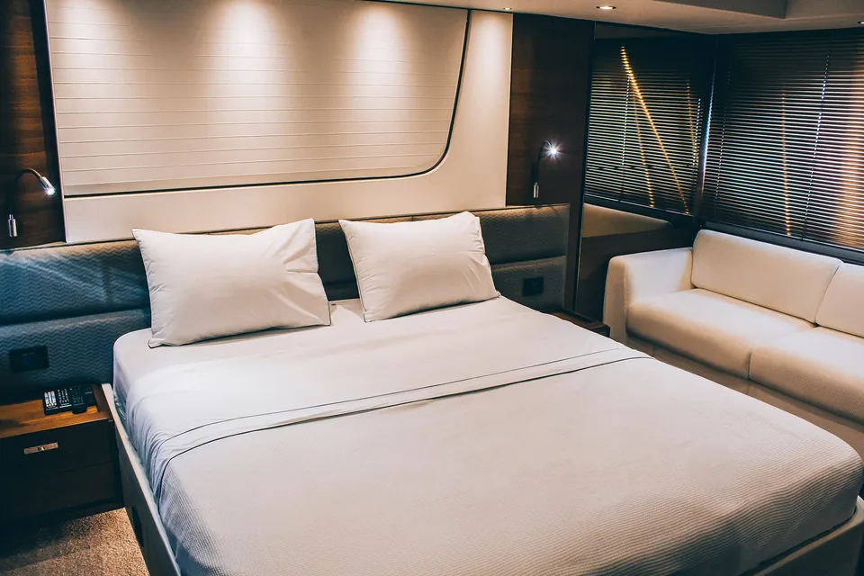 Bella Vita II, 2019 Princess F70, photo 27