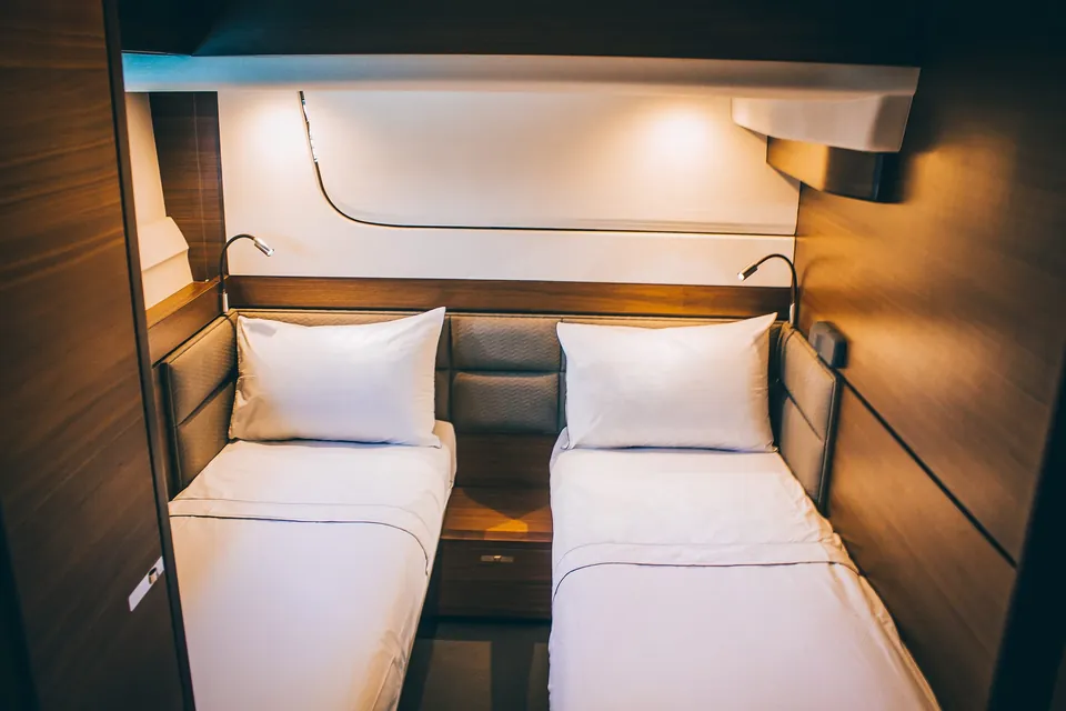 Bella Vita II, 2019 Princess F70, photo 34