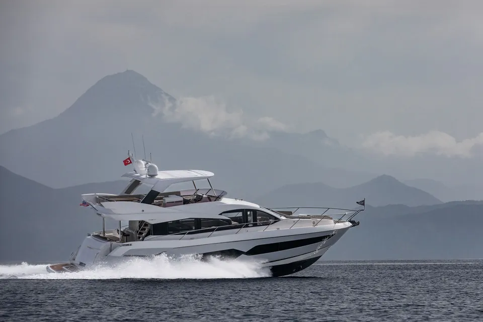 M3G, 2017 Sunseeker Manhattan 66, photo 5