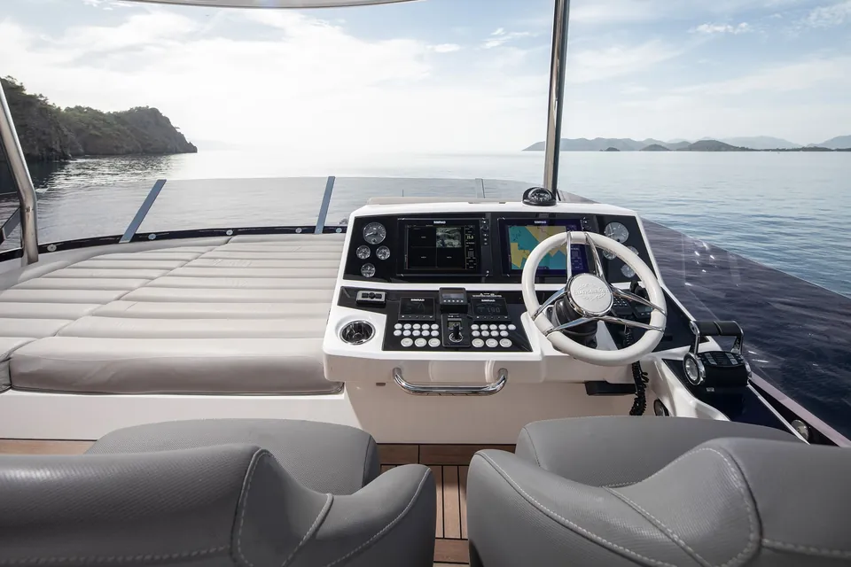 M3G, 2017 Sunseeker Manhattan 66, photo 17