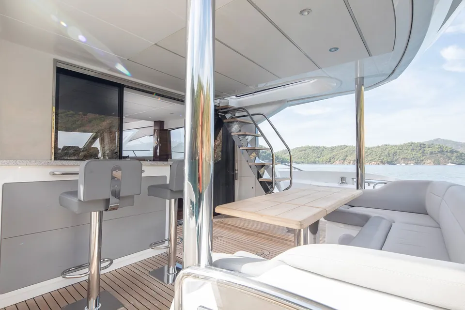 M3G, 2017 Sunseeker Manhattan 66, photo 20