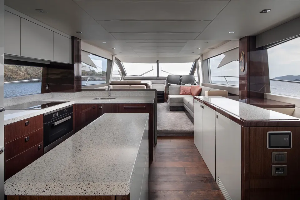 M3G, 2017 Sunseeker Manhattan 66, photo 24