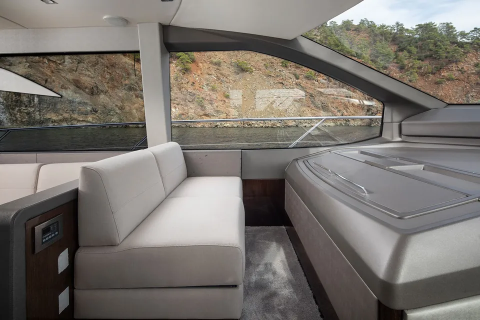 M3G, 2017 Sunseeker Manhattan 66, photo 30