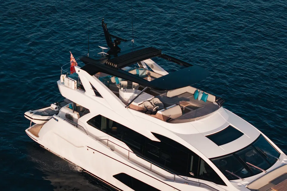 Thirteen, 2023 Sunseeker 76 Yacht, photo 9