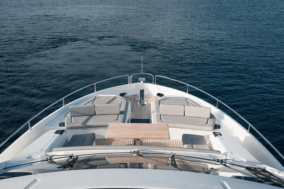 Thirteen, 2023 Sunseeker 76 Yacht, photo 15