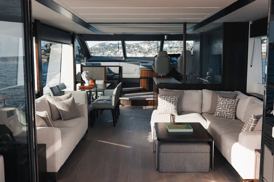 Thirteen, 2023 Sunseeker 76 Yacht, photo 17