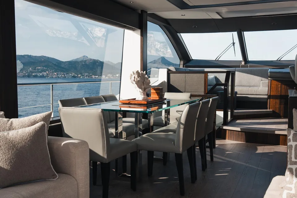 Thirteen, 2023 Sunseeker 76 Yacht, photo 19