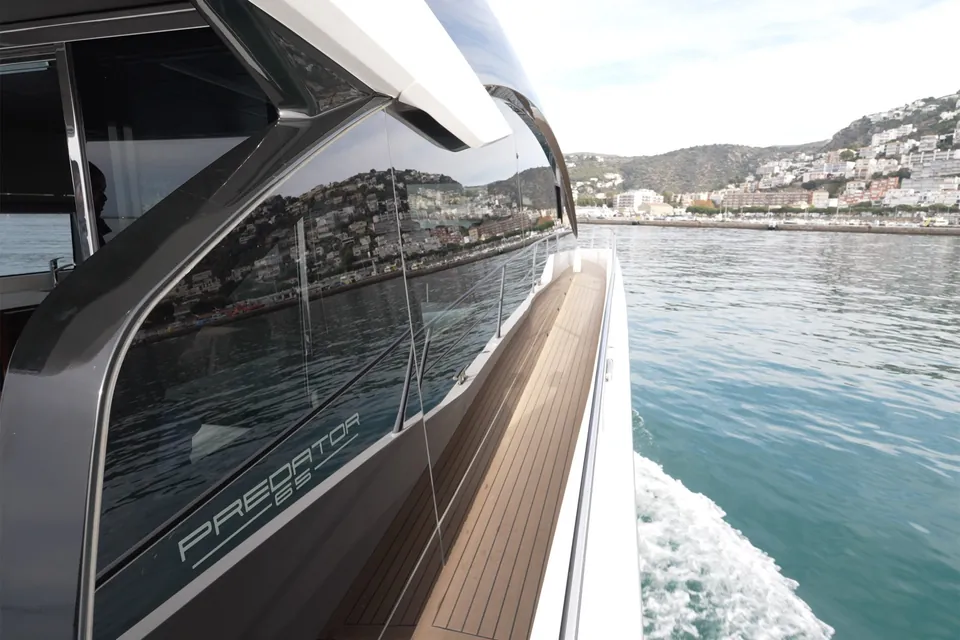 Anouchka, 2022 Sunseeker Predator 65, photo 13