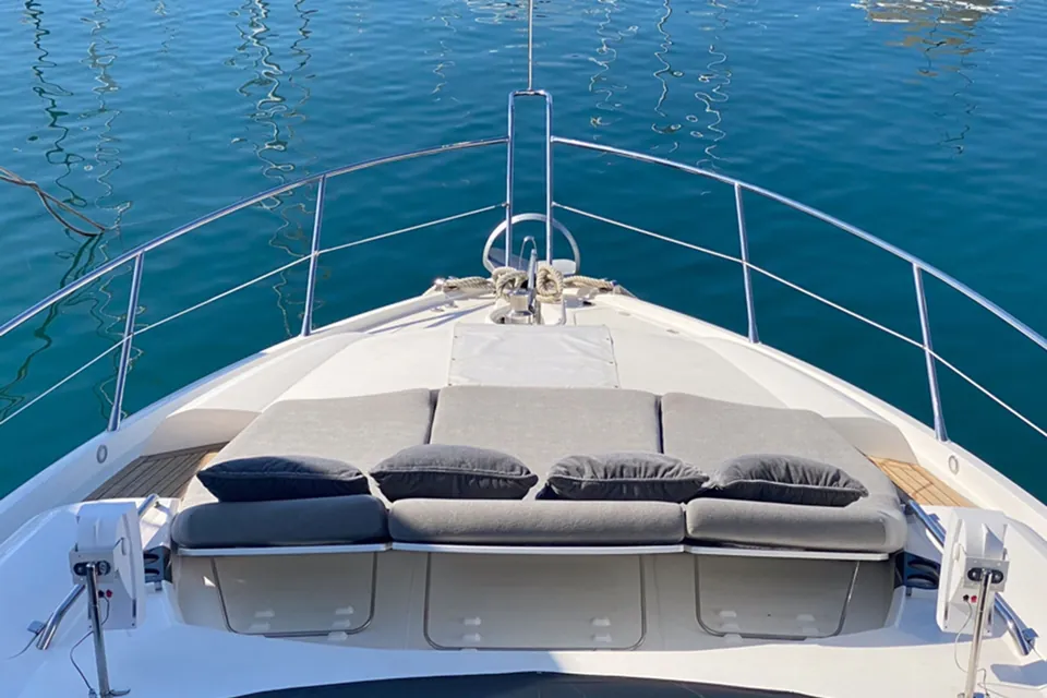Grace, 2016 Sunseeker 68 Sport Yacht, photo 10