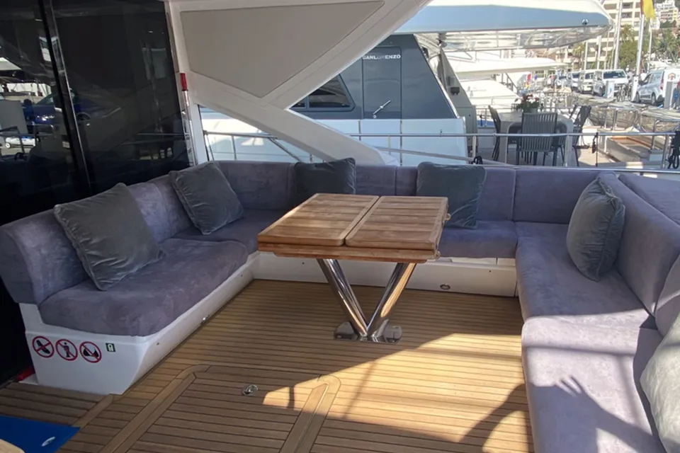 Grace, 2016 Sunseeker 68 Sport Yacht, photo 21