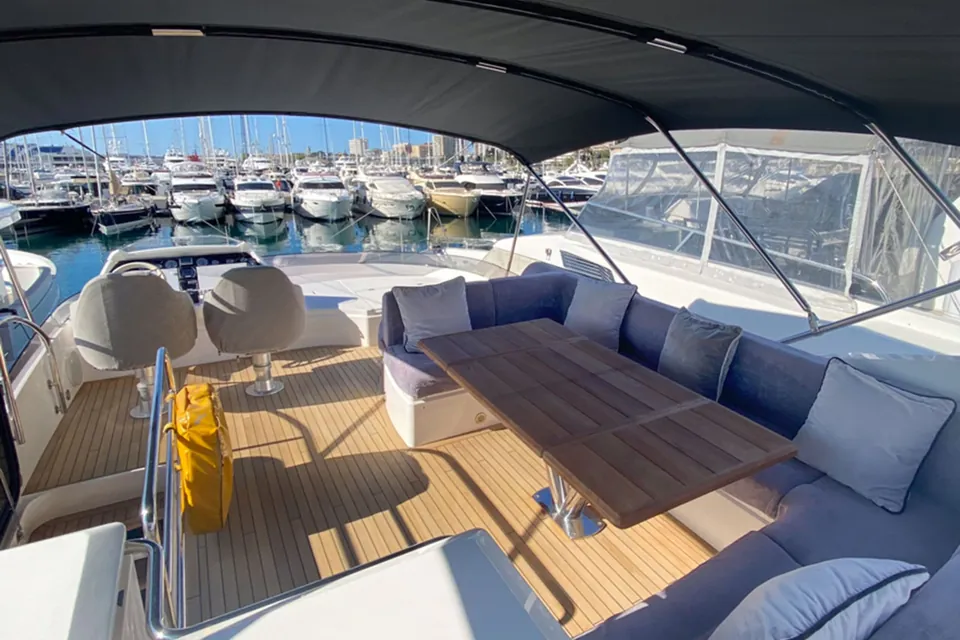 Grace, 2016 Sunseeker 68 Sport Yacht, photo 24