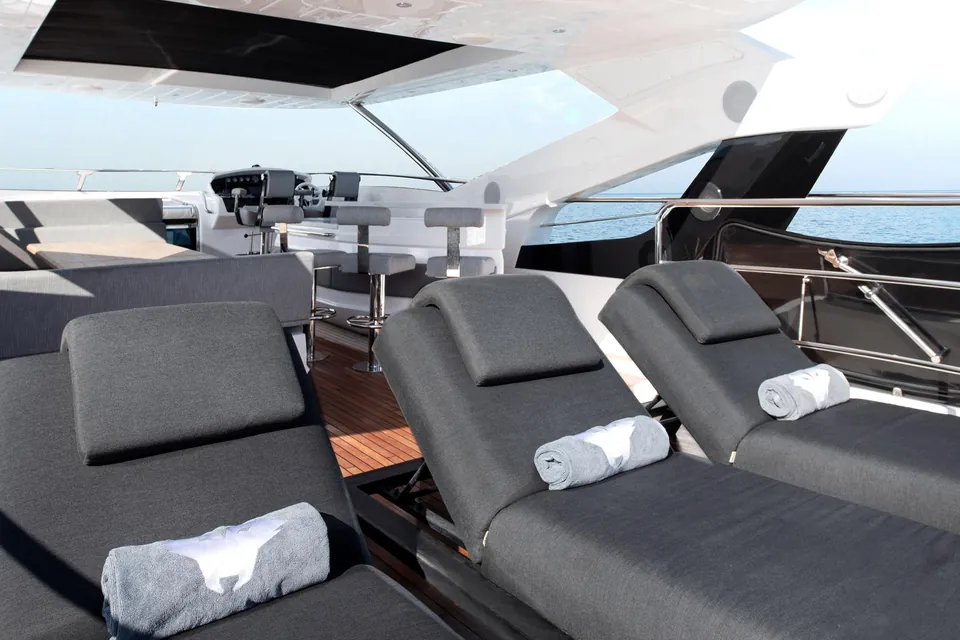 Seawolf, 2021 Sunseeker 95 Yacht, photo 3