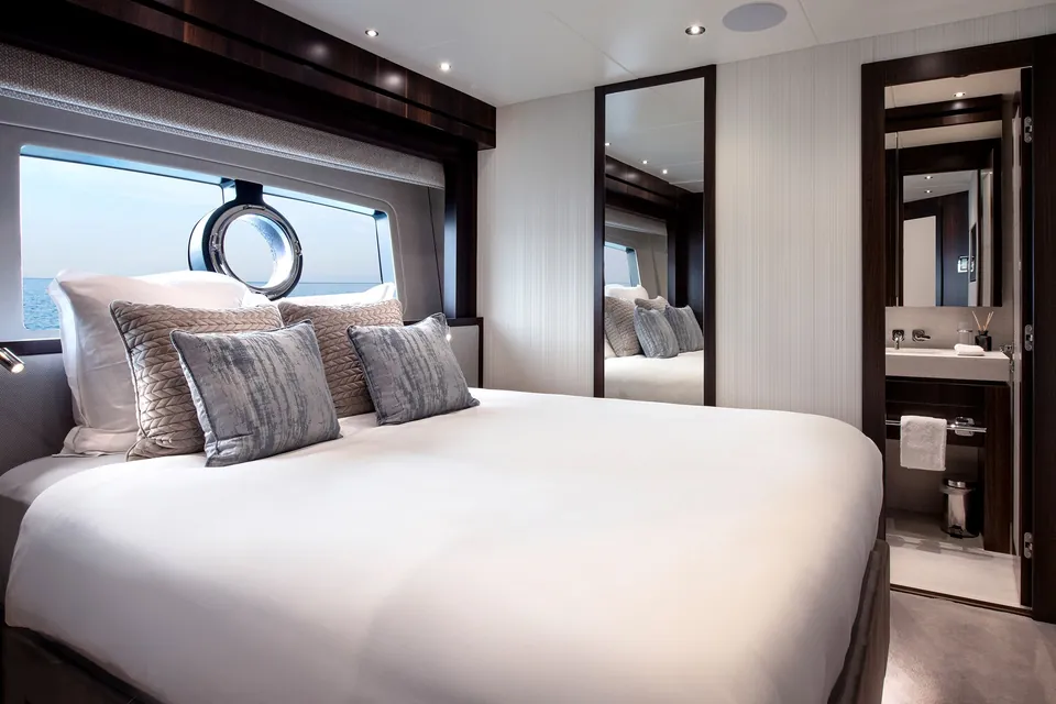 Seawolf, 2021 Sunseeker 95 Yacht, photo 27
