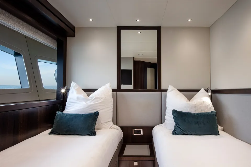 Seawolf, 2021 Sunseeker 95 Yacht, photo 28