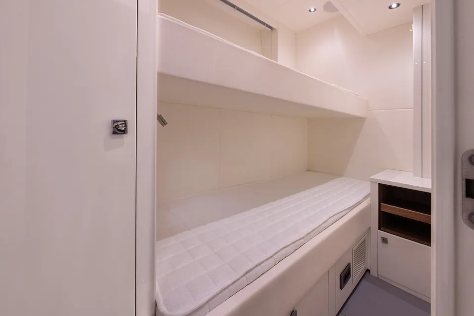 Seawolf, 2021 Sunseeker 95 Yacht, photo 34