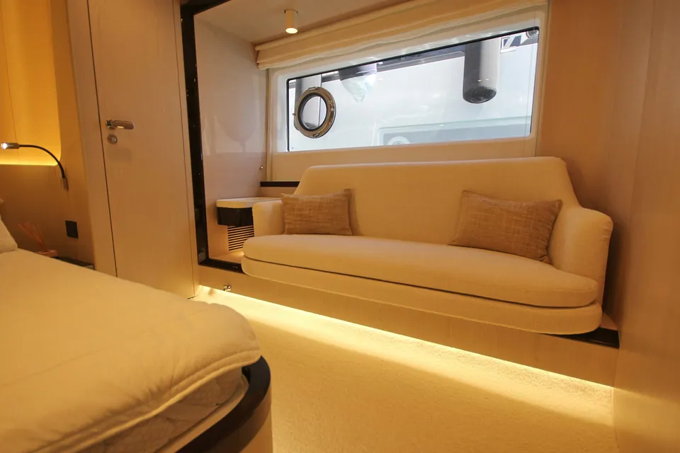 Jam, 2025 Azimut Fly 78, photo 31