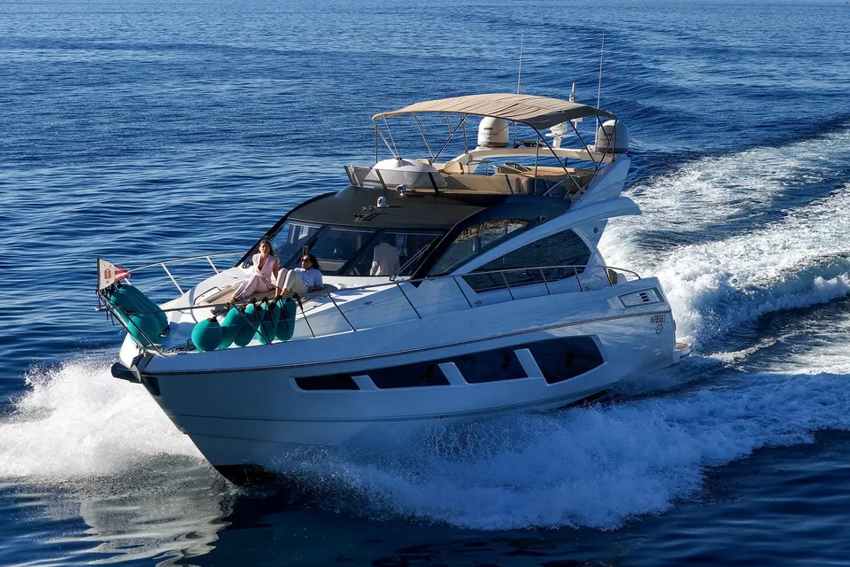 Turquoise, 2015 Sunseeker Manhattan 65, photo 5