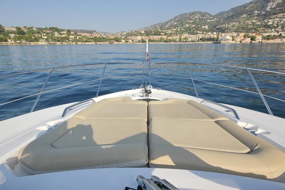 Turquoise, 2015 Sunseeker Manhattan 65, photo 15