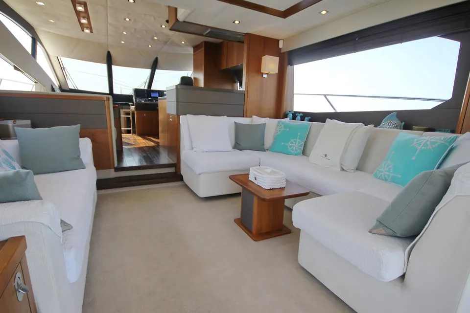 Turquoise, 2015 Sunseeker Manhattan 65, photo 22