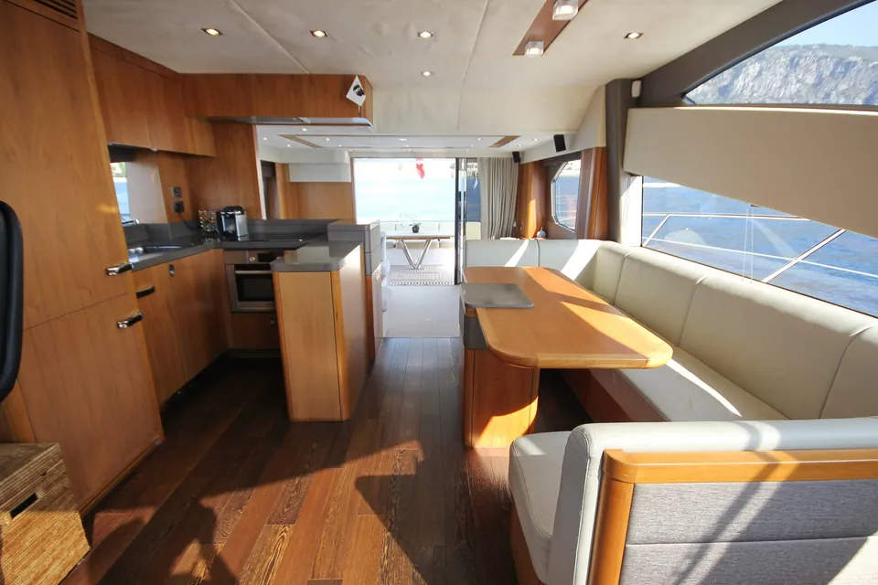 Turquoise, 2015 Sunseeker Manhattan 65, photo 29