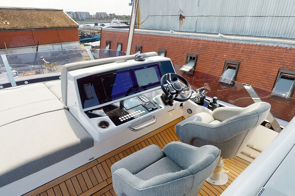 Cayetano, 2022 Sunseeker Manhattan 68 (Mk2), photo 5