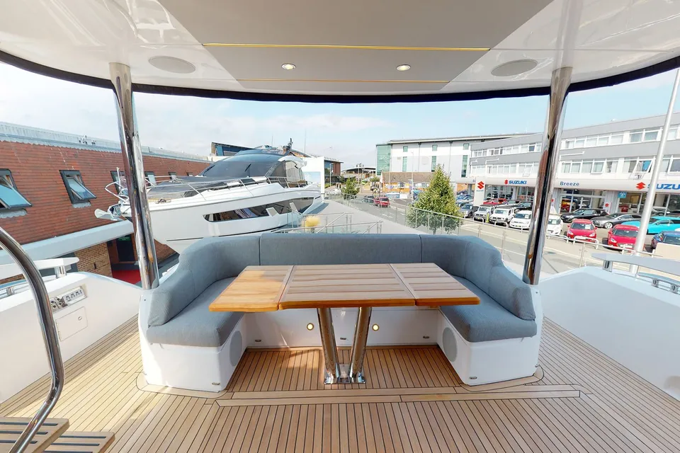 Cayetano, 2022 Sunseeker Manhattan 68 (Mk2), photo 6