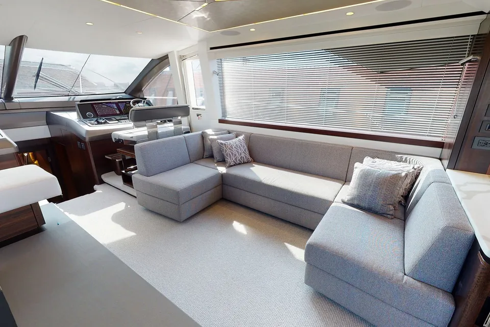Cayetano, 2022 Sunseeker Manhattan 68 (Mk2), photo 13