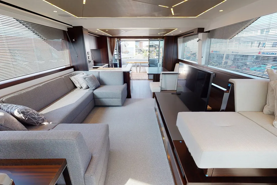 Cayetano, 2022 Sunseeker Manhattan 68 (Mk2), photo 14