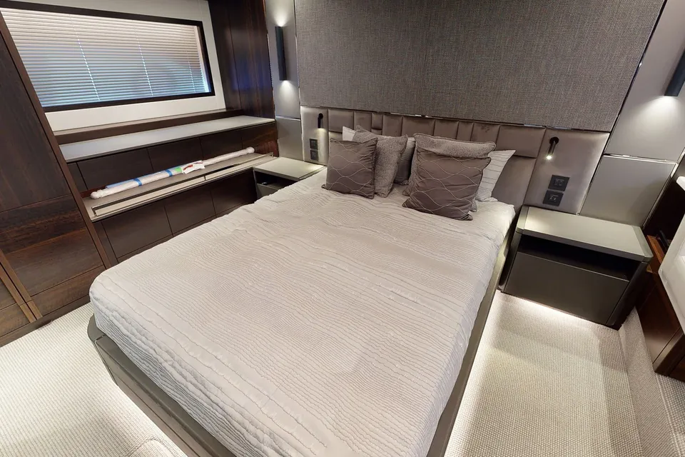 Cayetano, 2022 Sunseeker Manhattan 68 (Mk2), photo 16