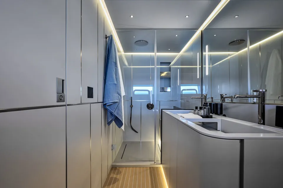 2025 AB Yachts AB 110, photo 10