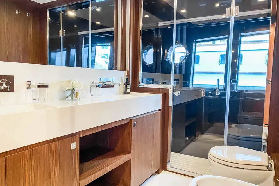 Evenflow, 2018 Riva 88' Domino Super, photo 21